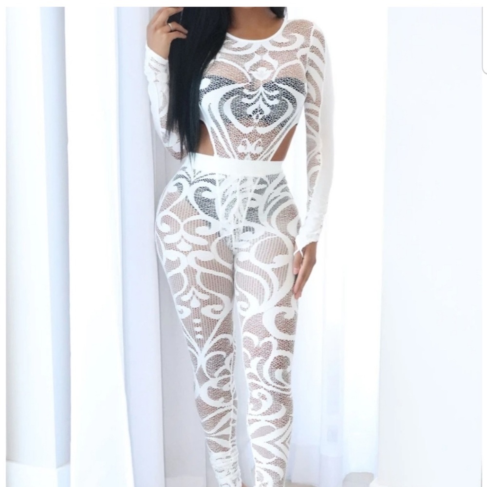 NWOT SHEER BODYSUIT & LEGGING SET SMALL